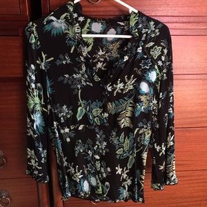 V-neck Blouse Floral Pattern